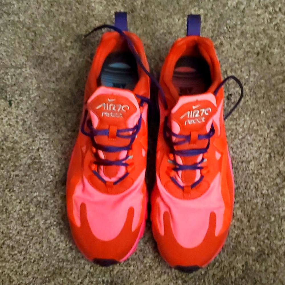 Nike air 70 react